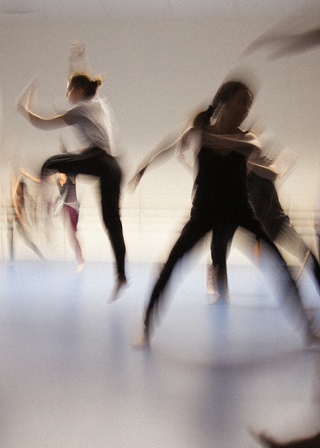 Stage danse contemporaine, Colonie de vacances Ulysséo, Danse collective en ligne